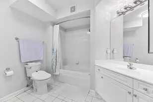 8300 Callie Ave, Morton Grove, IL 60053 - Photo 15