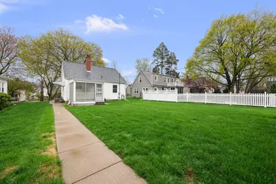 925 24th Street, Moline, IL 61265 - Photo 35