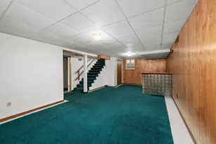 925 24th St, Moline, IL 61265 - Photo 25