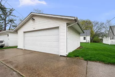 925 24th Street, Moline, IL 61265 - Photo 37