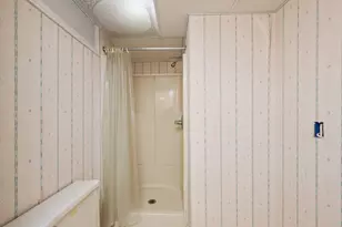 925 24th St, Moline, IL 61265 - Photo 31