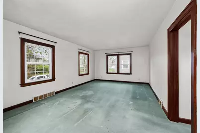 925 24th Street, Moline, IL 61265 - Photo 7