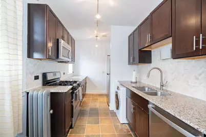 536 1/2 W Cornelia Avenue #3, Chicago, IL 60657 - Photo 7