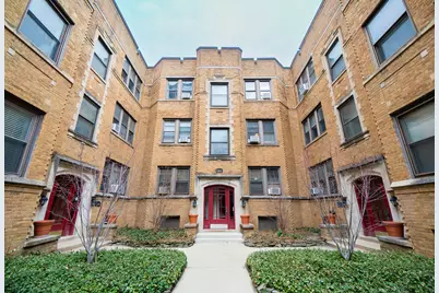 536 1/2 W Cornelia Avenue #3, Chicago, IL 60657 - Photo 1