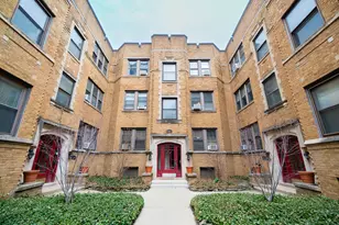 536 1/2 W Cornelia Ave, Chicago, IL 60657 - Photo 1