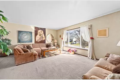 213 Windsor Drive, Bolingbrook, IL 60440 - Photo 3