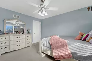 117 S Grant St, Westmont, IL 60559 - Photo 31