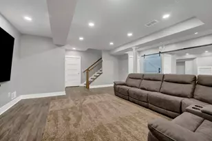 117 S Grant St, Westmont, IL 60559 - Photo 21