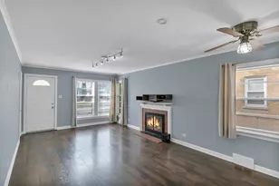 7418 W Clarence Ave, Chicago, IL 60631 - Photo 3