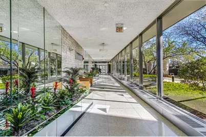 3950 N Lake Shore Drive #727, Chicago, IL 60613 - Photo 17
