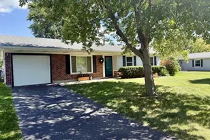 230 Delaware Dr, Bolingbrook, IL 60440 - Photo 1