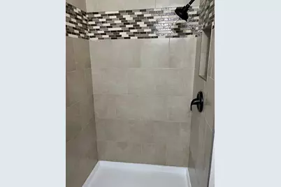 2211 S Stewart Avenue #3B, Lombard, IL 60148 - Photo 9