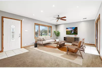 7358 W 115th Street, Worth, IL 60482 - Photo 3