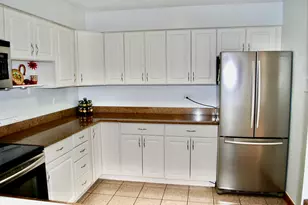 4710 Euclid Ave, Rolling Meadows, IL 60008 - Photo 5