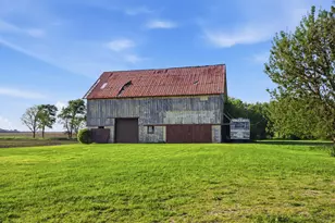 1764 E 500 North Rd, Cissna Park, IL 60924 - Photo 43