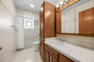 15730 Lamon Ave, Oak Forest, IL 60452 - Photo 7