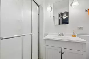 1762 W Morse Ave, Chicago, IL 60626 - Photo 19