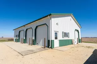 3405 S White Rock Rd, Rochelle, IL 61068 - Photo 39