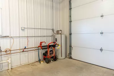 3405 S White Rock Road, Rochelle, IL 61068 - Photo 43