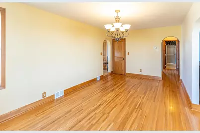 3405 S White Rock Road, Rochelle, IL 61068 - Photo 13