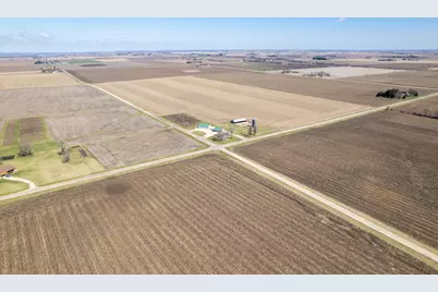 3405 S White Rock Road, Rochelle, IL 61068 - Photo 55