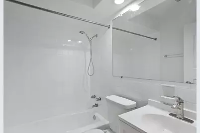 6758 N Sheridan Avenue #247, Chicago, IL 60626 - Photo 9