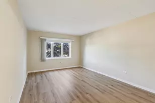 7450 N Lincoln Ave, Skokie, IL 60076 - Photo 21