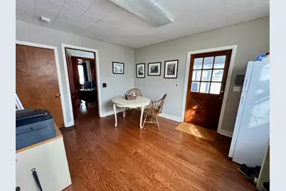 137 W Park Avenue, Libertyville, IL 60048 - Photo 11