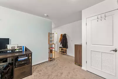 218 Timberleaf Circle, Roselle, IL 60172 - Photo 25