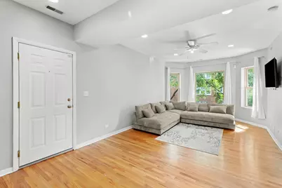 854 E 82nd Street #2, Chicago, IL 60619 - Photo 3