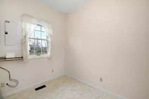 126 Sun St, Cabery, IL 60919 - Photo 19