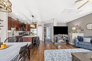 1962 Rena Ln, Yorkville, IL 60560 - Photo 15