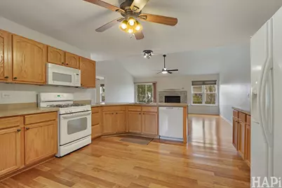 1013 Kimberly Lane, Antioch, IL 60002 - Photo 3