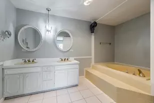 17956 Sacramento Ave, Homewood, IL 60430 - Photo 15