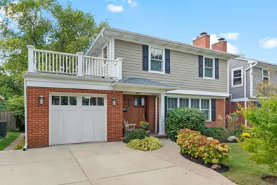 528 S Walnut Avenue, Arlington Heights, IL 60005 - Photo 1