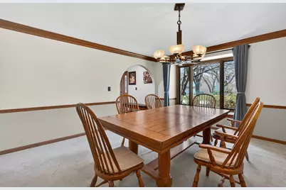 1659 Brittany Lane, Hoffman Estates, IL 60192 - Photo 5