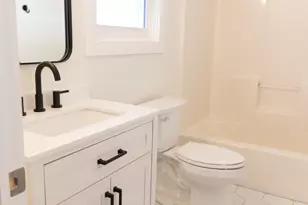 713 Stevens St, Geneva, IL 60134 - Photo 23