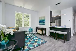 909 W Montana St, Chicago, IL 60614 - Photo 3