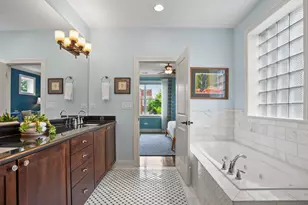 2752 W Argyle St, Chicago, IL 60625 - Photo 15