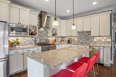 2752 W Argyle Street #3, Chicago, IL 60625 - Photo 9