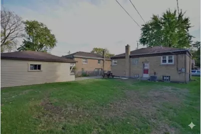 144 E Quincy Street, Riverside, IL 60546 - Photo 13