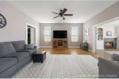 520 S Wisconsin Avenue, Villa Park, IL 60181 - Photo 3