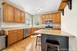 520 S Wisconsin Ave, Villa Park, IL 60181 - Photo 9