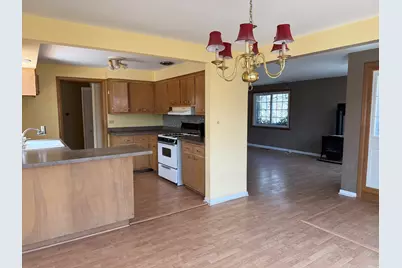 226 S Plum Grove Road, Palatine, IL 60067 - Photo 5