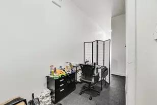 2632 W Touhy Ave, Chicago, IL 60645 - Photo 7