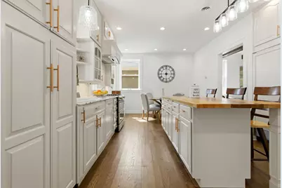 4425 Wilson Avenue, Downers Grove, IL 60515 - Photo 11