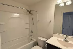 2315 Prestige Pl, Schaumburg, IL 60173 - Photo 7