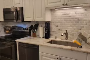 211 E Ohio St, Chicago, IL 60611 - Photo 3