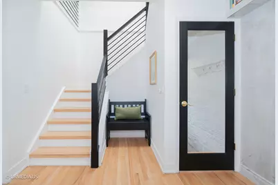 7100 N Sioux Avenue, Chicago, IL 60646 - Photo 17