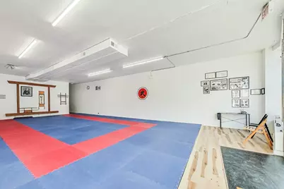 2632 W Touhy Avenue, Chicago, IL 60645 - Photo 3